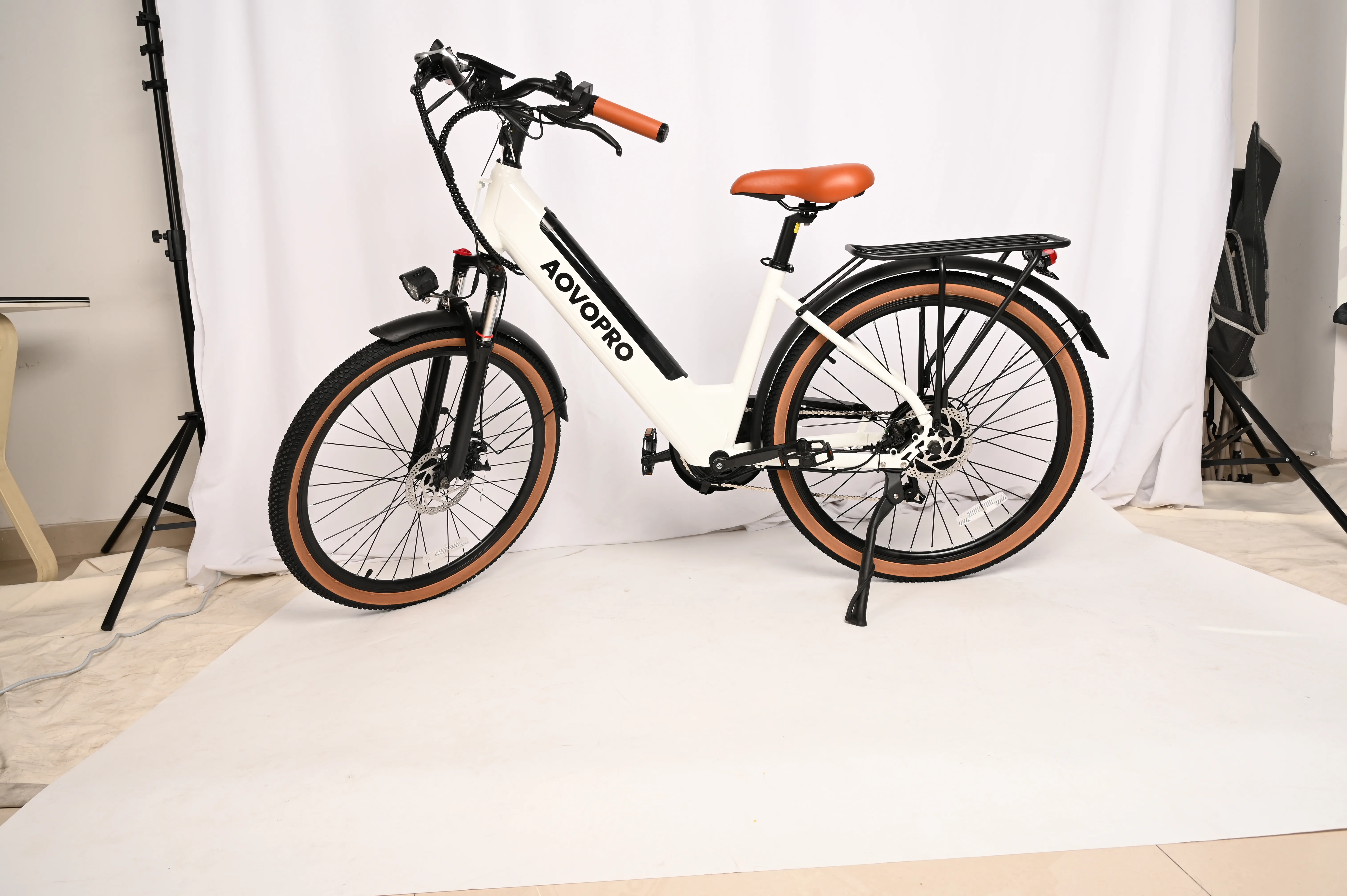 BD26195 Electric Mountain Bike