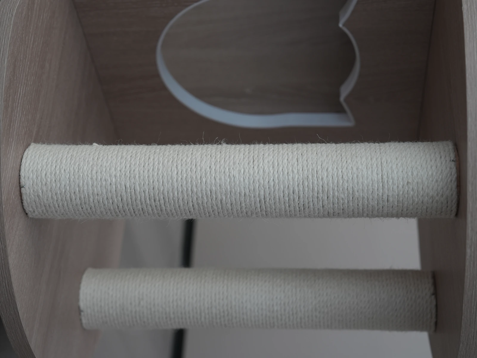 Modern Wooden Pet House & Storage Cabinet Z002 product detail