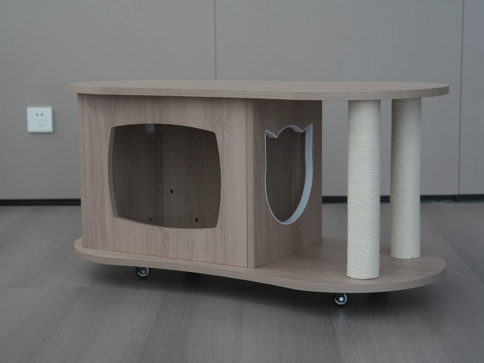 Modern Wooden Pet House & Storage Cabinet Z002 product detail