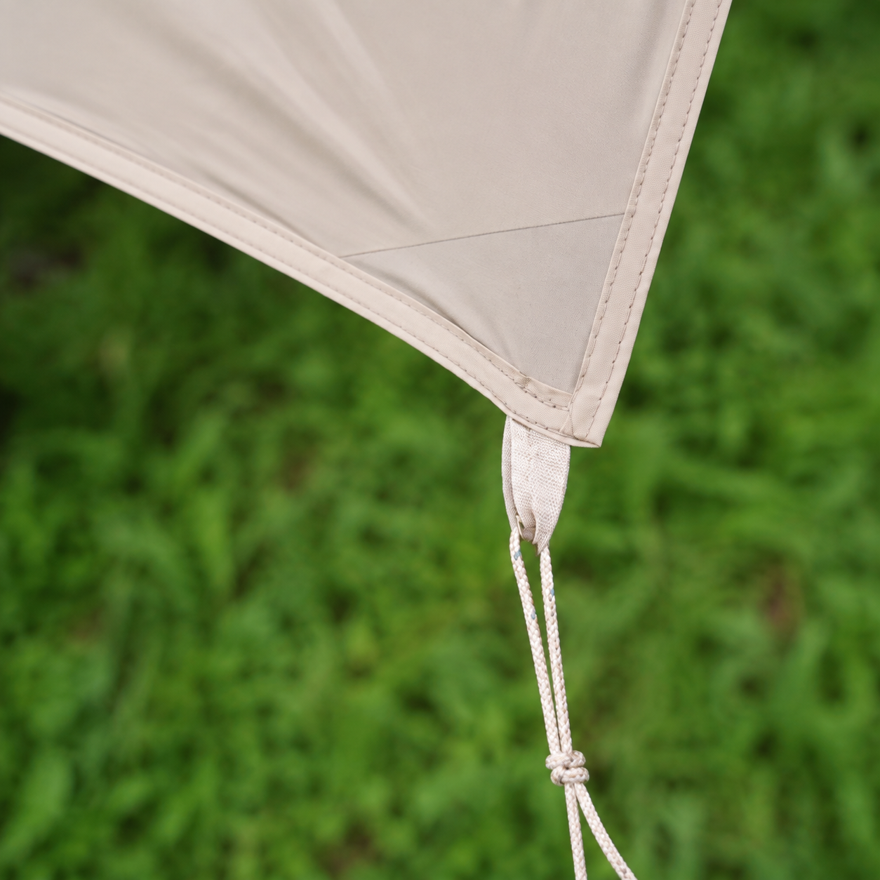 13.68m² Dual Living Room AC Port Chimney Tent IT037 product detail