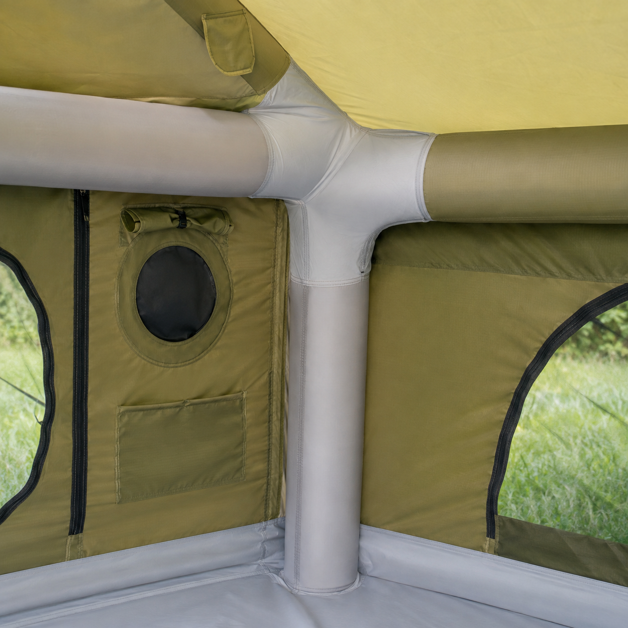4.0m² Single Door 3-Window Canopy Pole Tent IT038 product detail